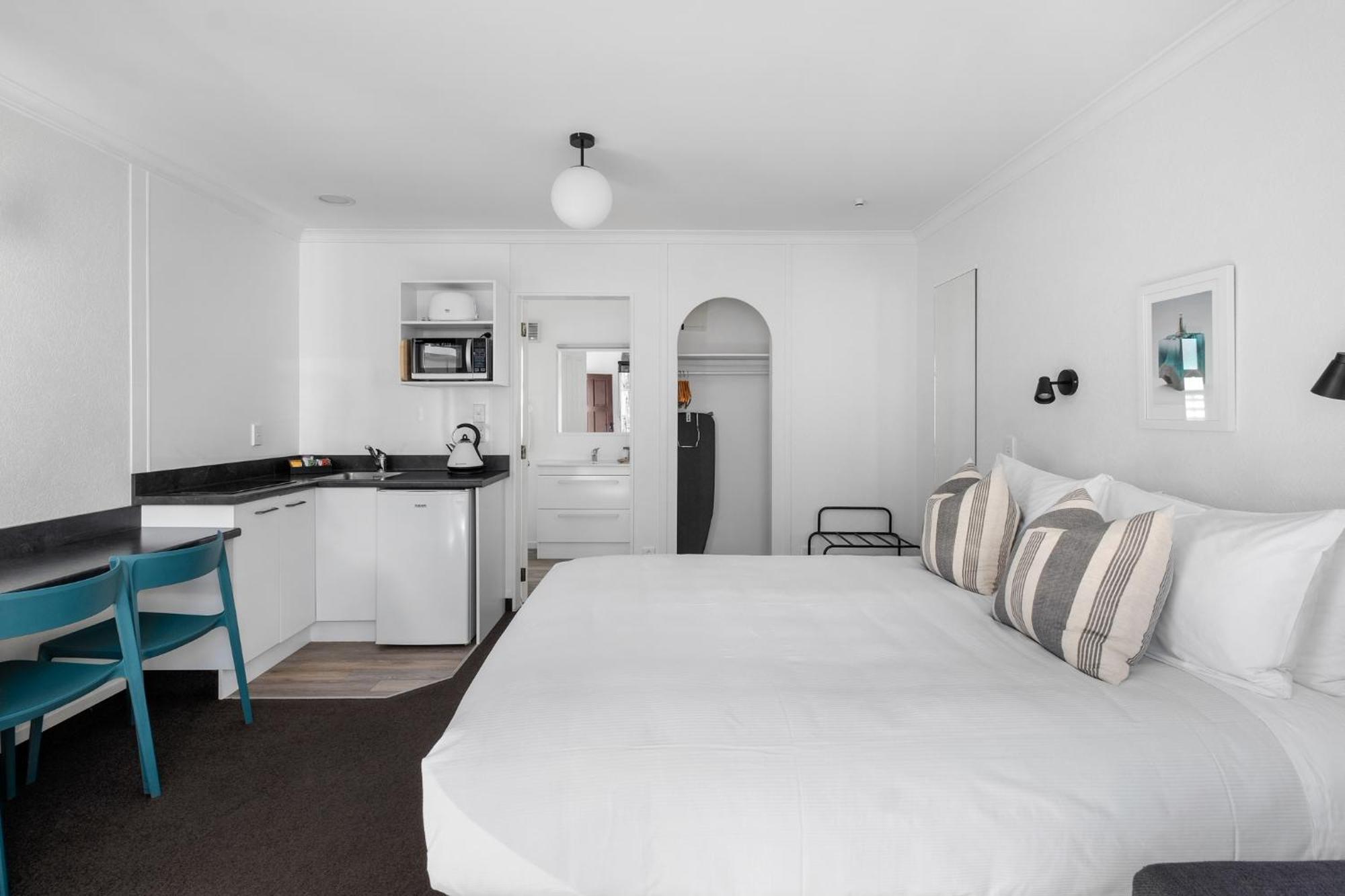 The Mission Belle Mount Maunganui